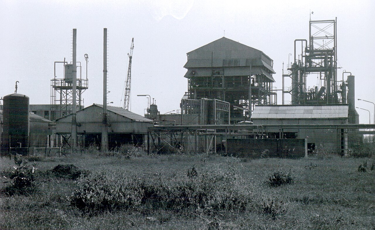 Union Carbide pesticide plant at Bhopal, site of the 1984 gas leak