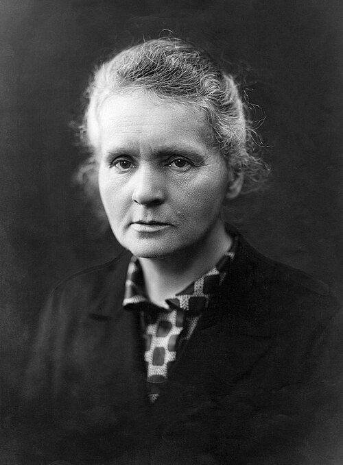 Fotografía de Marie Curie, la primera mujer en enseñar en la Sorbona.