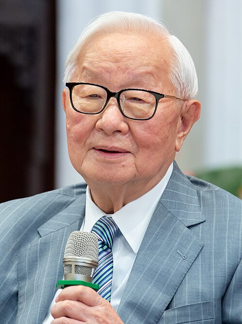 Photograph of Morris Chang