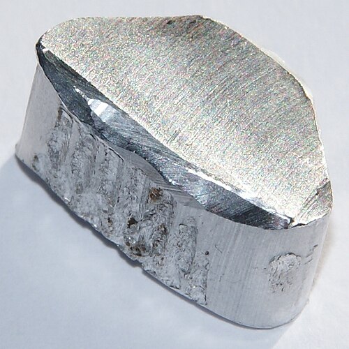 Eiffel aluminium capstone lore