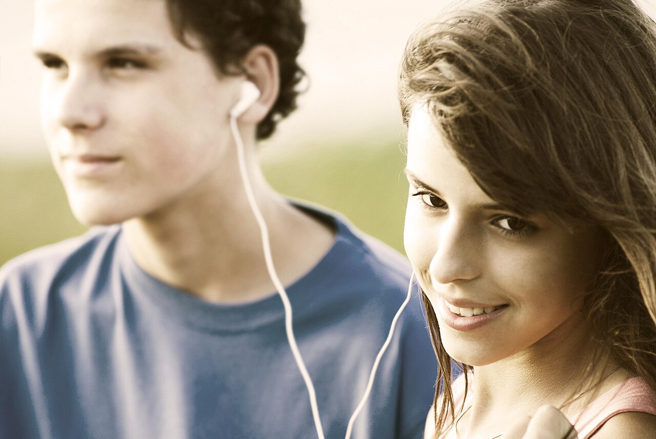 Teenager: after “Teenager sits at the centre of identity and emerging autonomy — ”, what about “Research from Bowlby, Baumrind, Montessori,