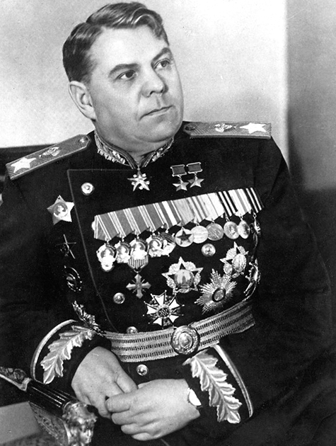 Александр Василевский